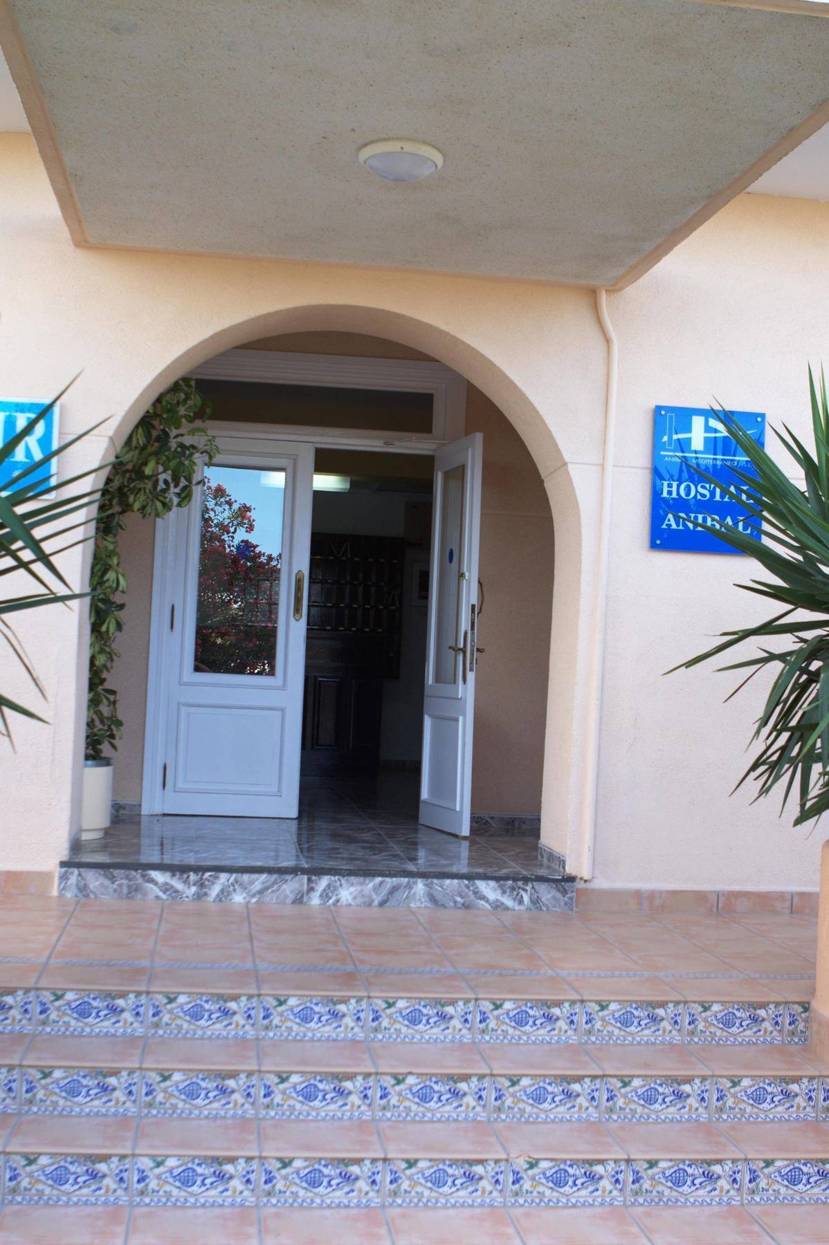 Sant Antoni de Portmany Hostal Anibal - Ab Group מראה חיצוני תמונה
