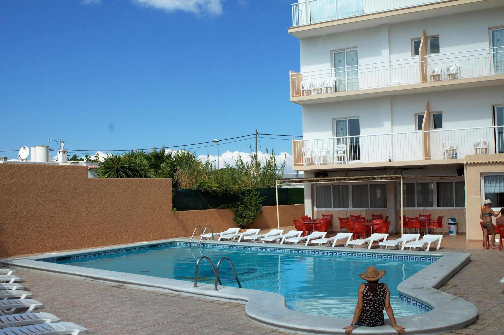 Sant Antoni de Portmany Hostal Anibal - Ab Group מראה חיצוני תמונה